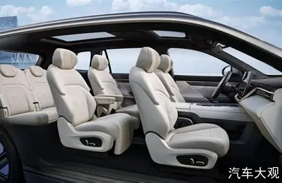 品质与空间兼得：东风奕派eπ008重塑家用新能源六座