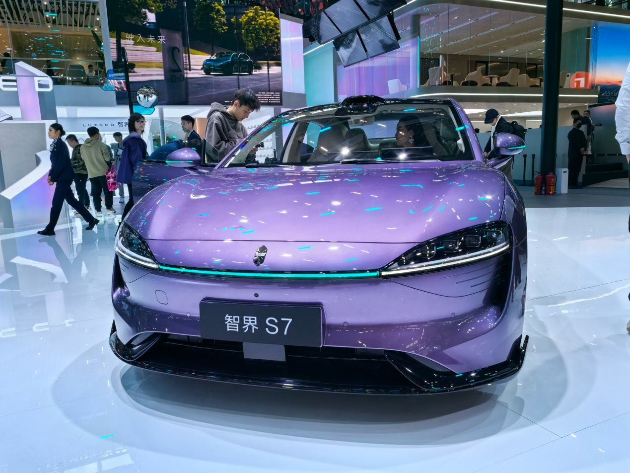 广州车展必看清单：智界S7/R7焕新升级，太惊艳！